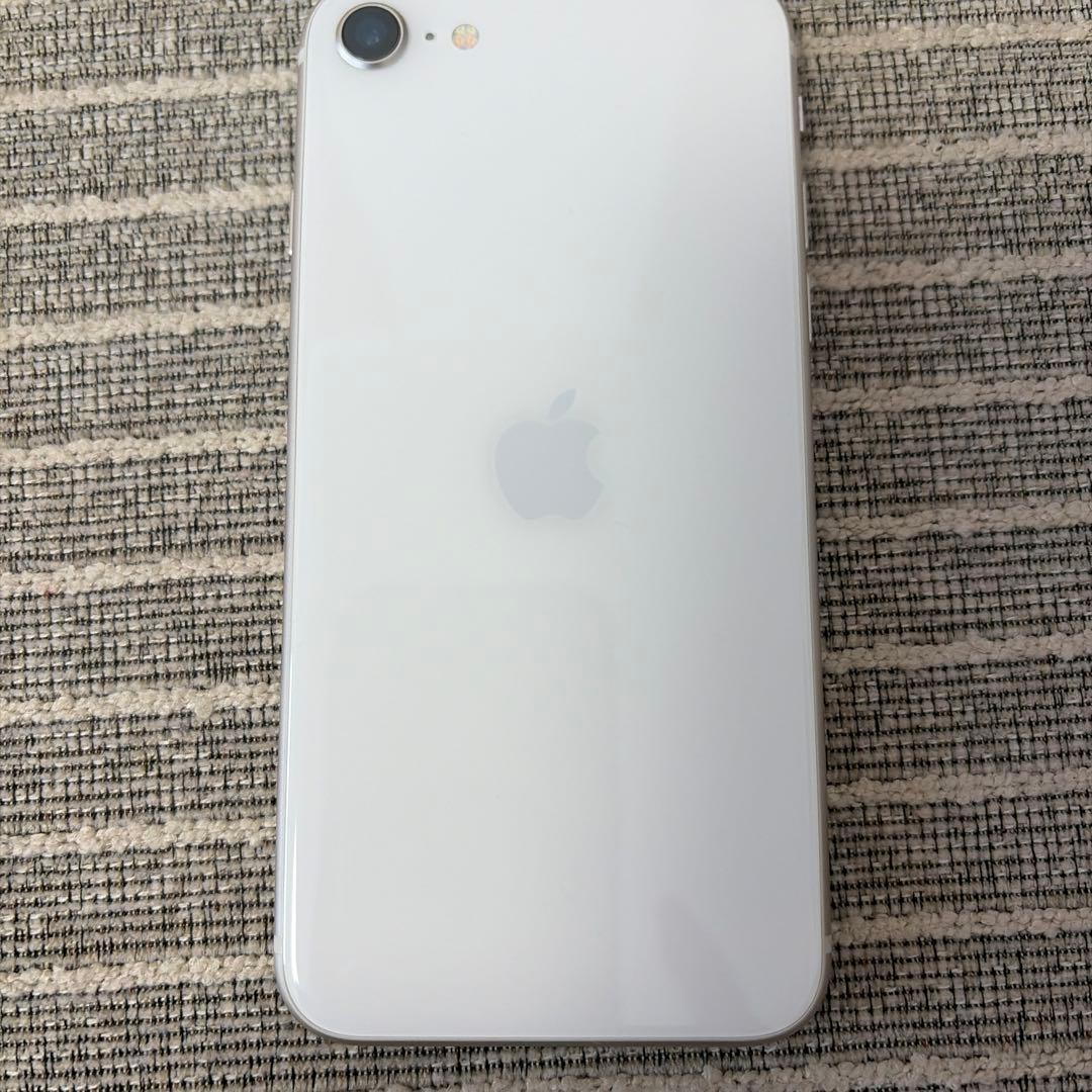 SIMフリー Apple iPhone SE (第3世代)64GB