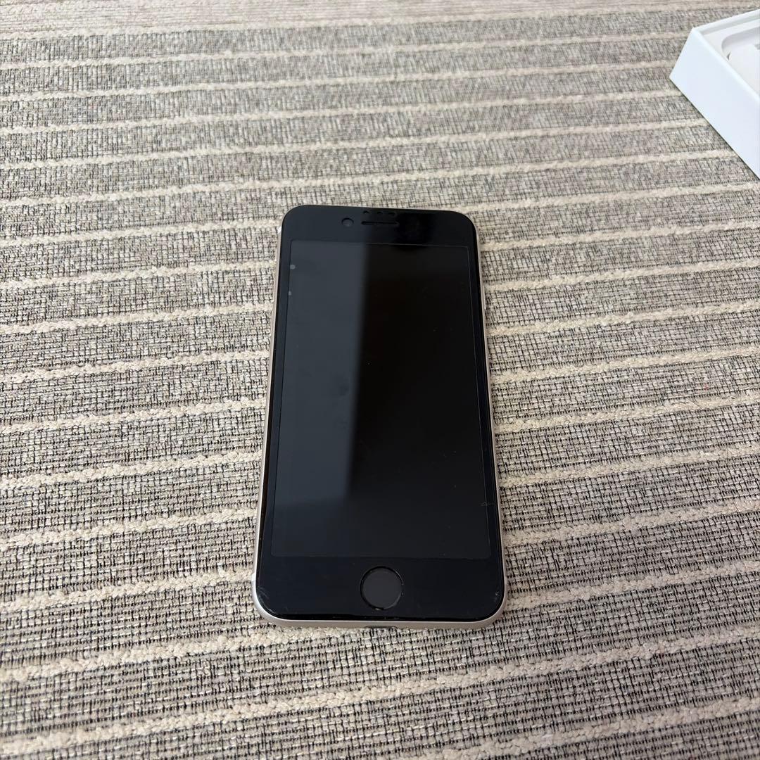 SIMフリー Apple iPhone SE (第3世代)64GB