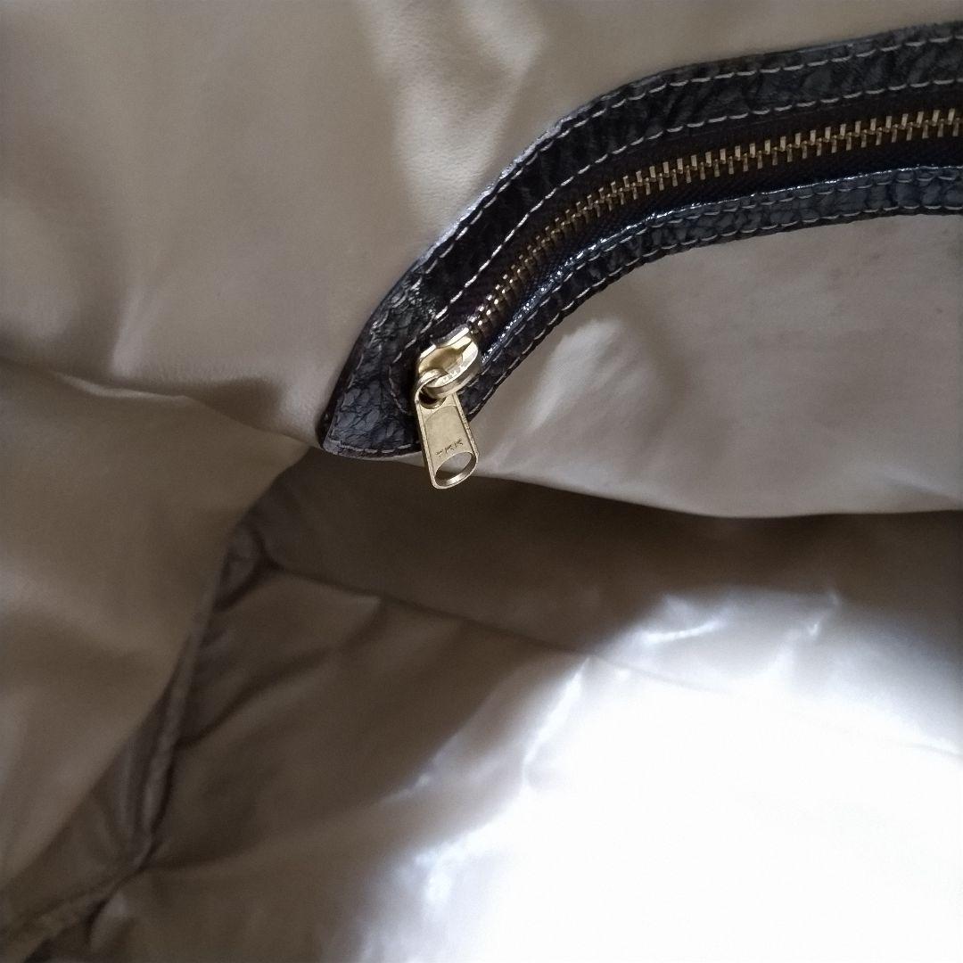 キタムラ　レザーボストンバッグ　南京錠　大容量　旅行　シボ革　ショルダーバッグ