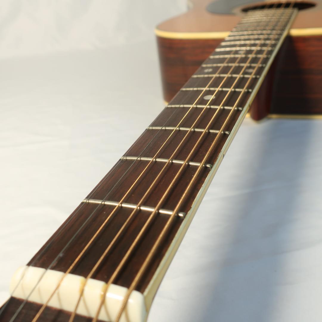 Morris W-28 アコースティックギター