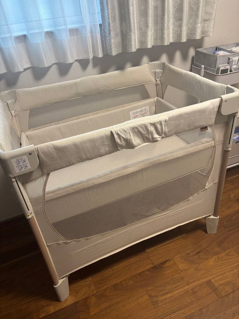 【ゆずこまち】アップリカ ココネルエアーリュクス ベビーベッド