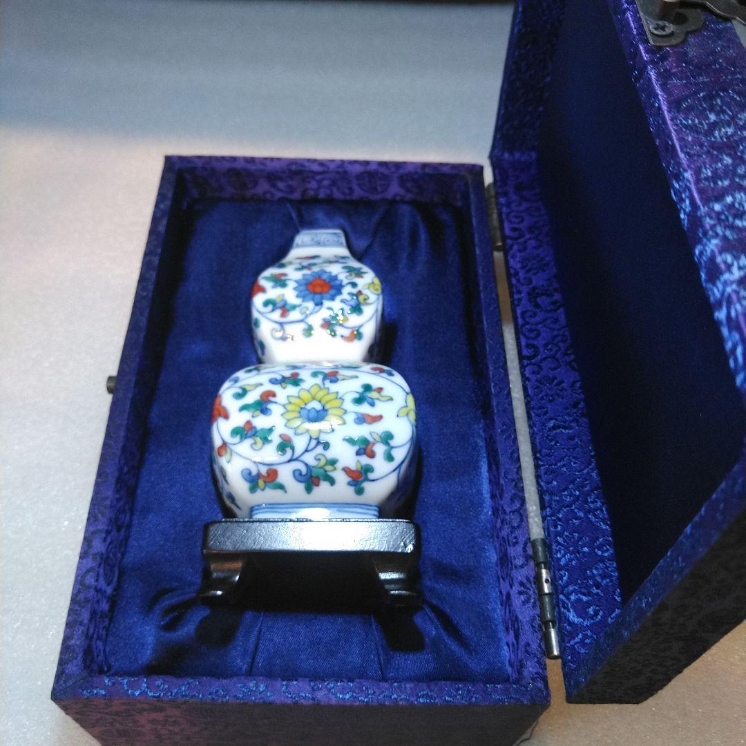 台湾　故宮博物館　複製品　青花門彩