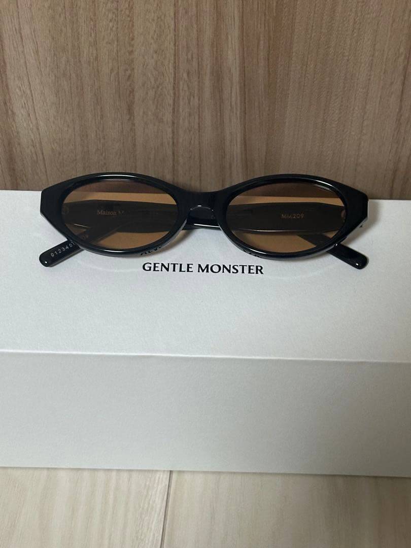 ジェントルモンスター　GENTLE MONSTER MM209茶色