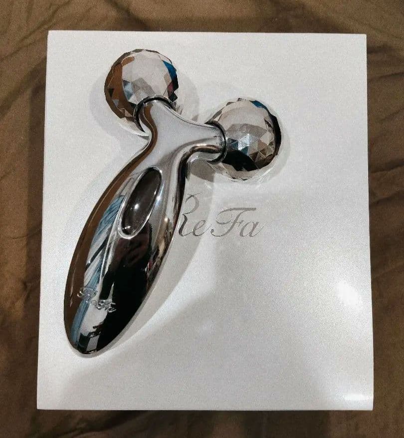 【シリアルナンバー有り】美品✨未使用 ReFa CARAT RAY 美顔ローラー