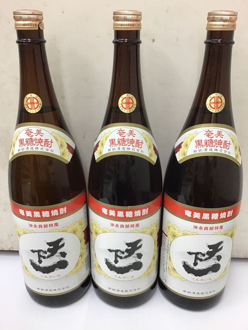 【奄美黒糖焼酎 沖永良部島産】★天下一 ３０度★ １．８L　１ケース（６本入）