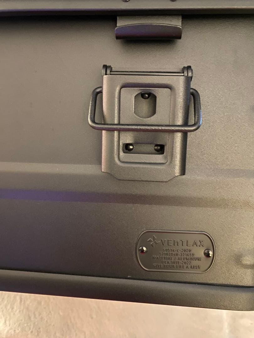 ヴェントラクス　アルミコンテナ　パンドラ　46L ブラック