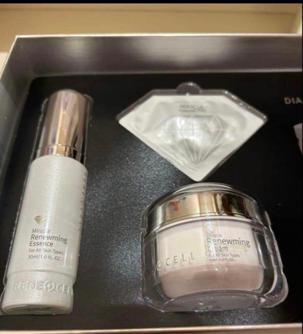 韓国大人気な化粧品ルネセルダイヤモンドピール３点セット使用期限は2028年です