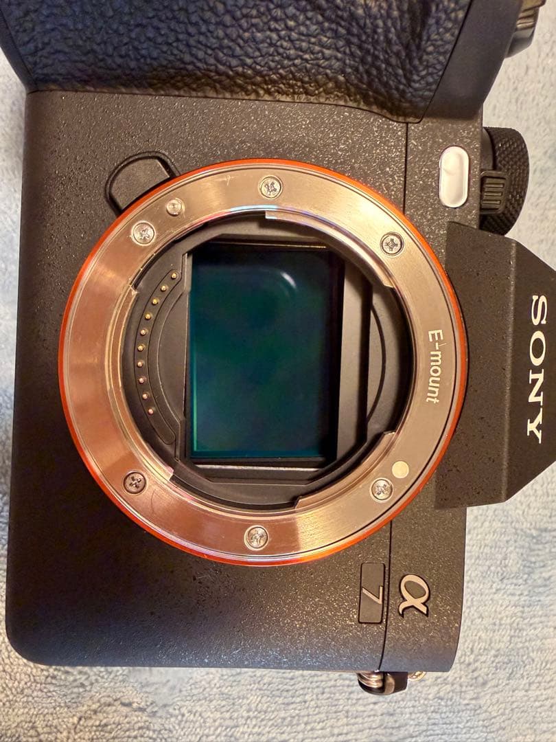 SONY α7IV ミラーレスカメラ　フルサイズ　レンズキット