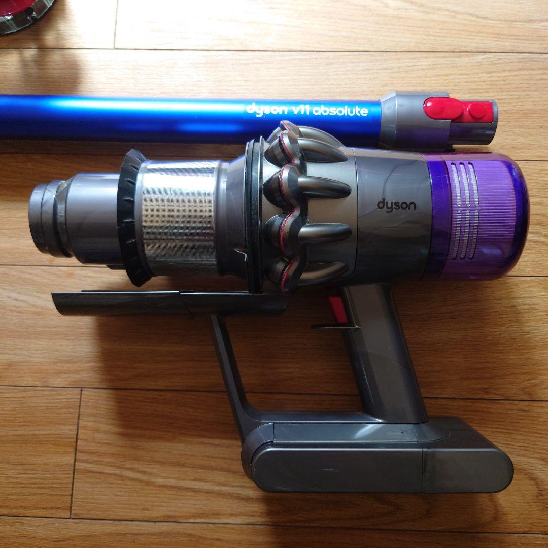 dyson v11 absolute スティッククリーナー本体＋パーツ ジャンク