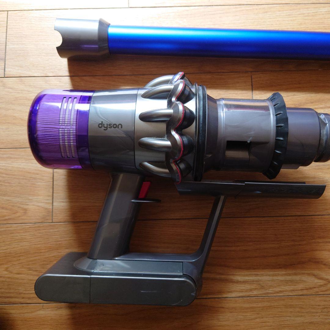 dyson v11 absolute スティッククリーナー本体＋パーツ ジャンク