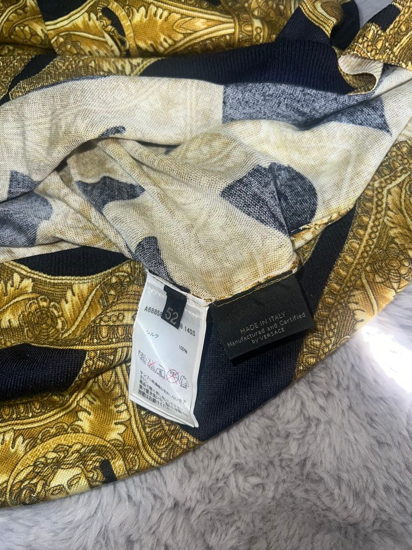 VERSACE ゴールドパターン 長袖Tシャツ 52