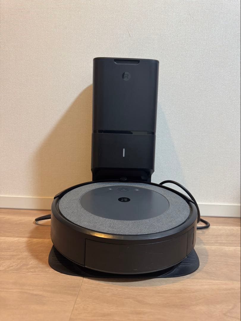 iRobot Roomba i3 本体