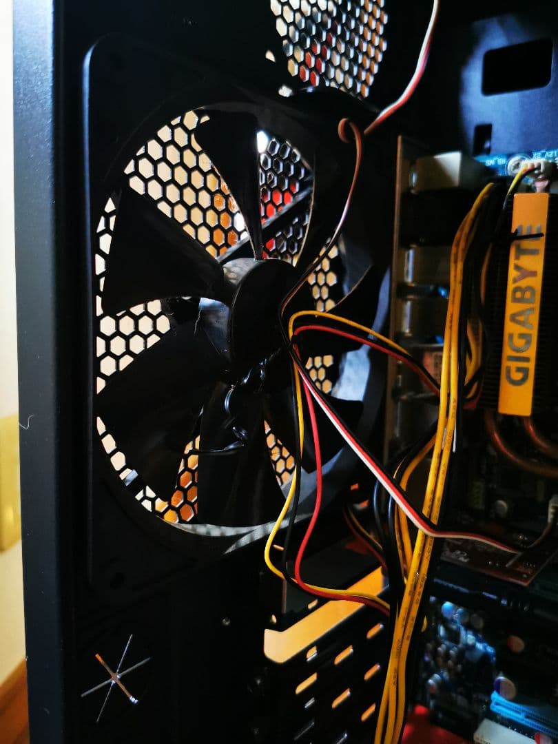 配送不可　超大型PCケース ロズウィルブラックホークウルトラ　ジャンク品