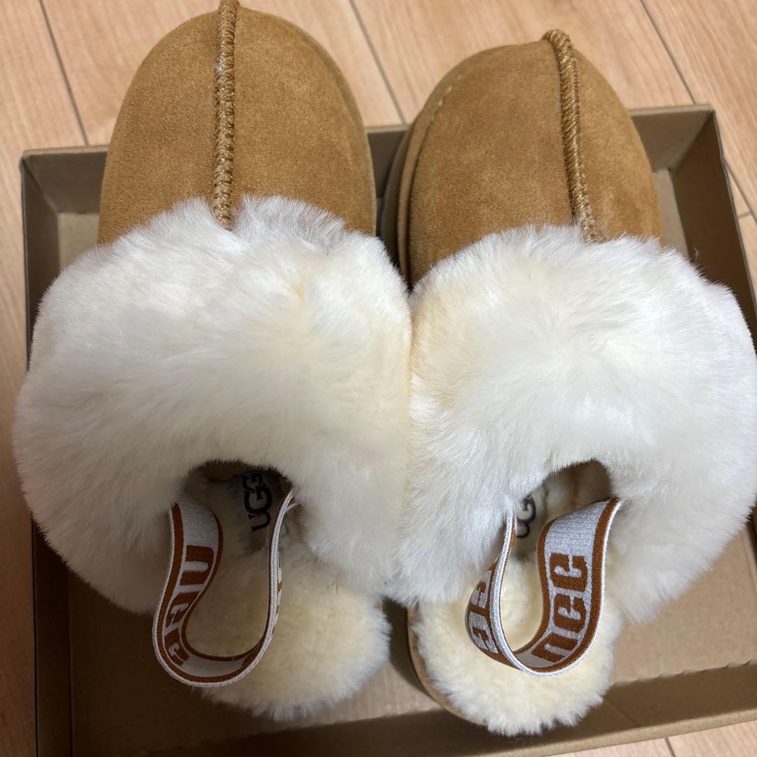 厚底UGG ベージュ スリッパ