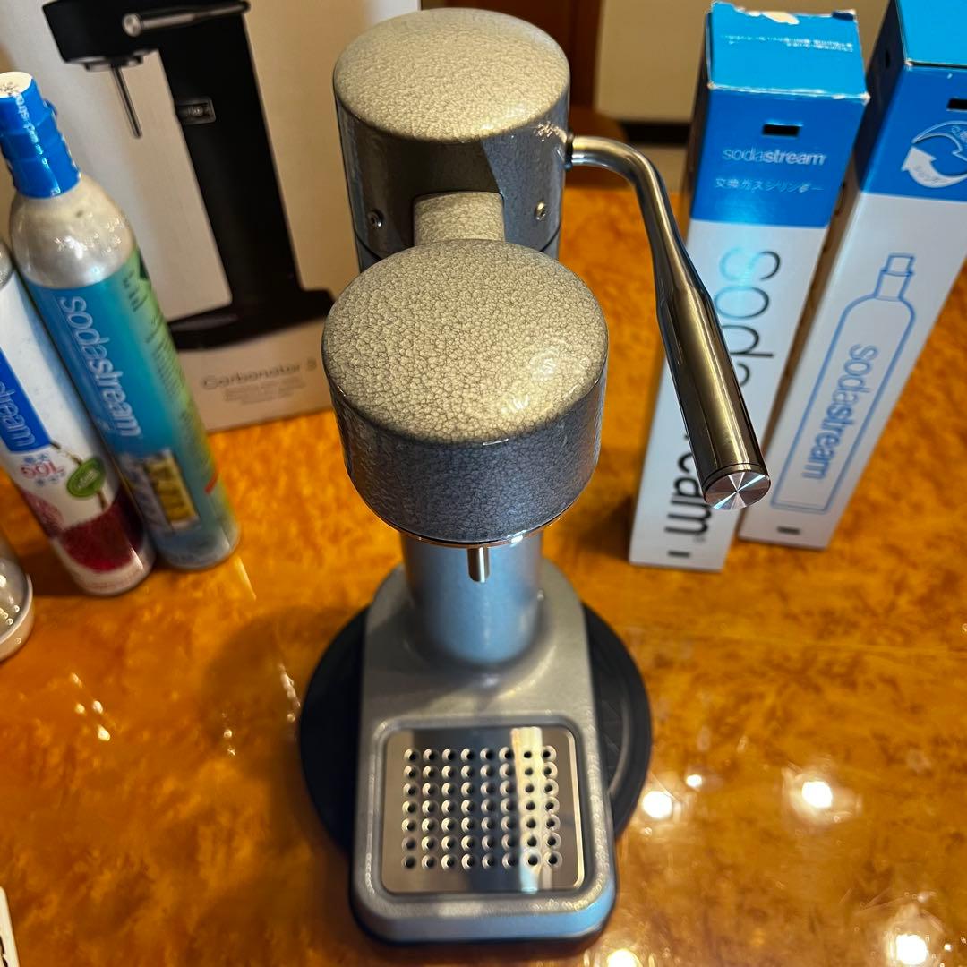 ほぼ未使用　AARKE CARBONATOR カーボネーター3 ハンマードグレー