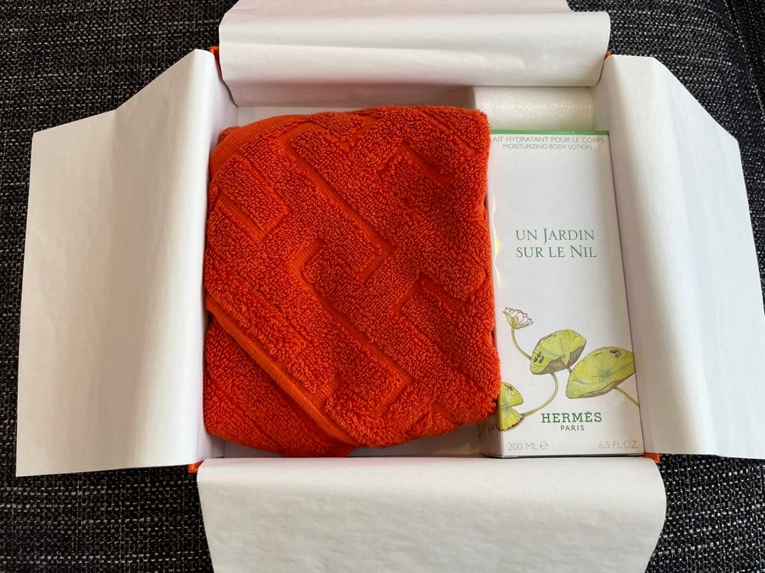 エルメス ハンドタオル ボディローション