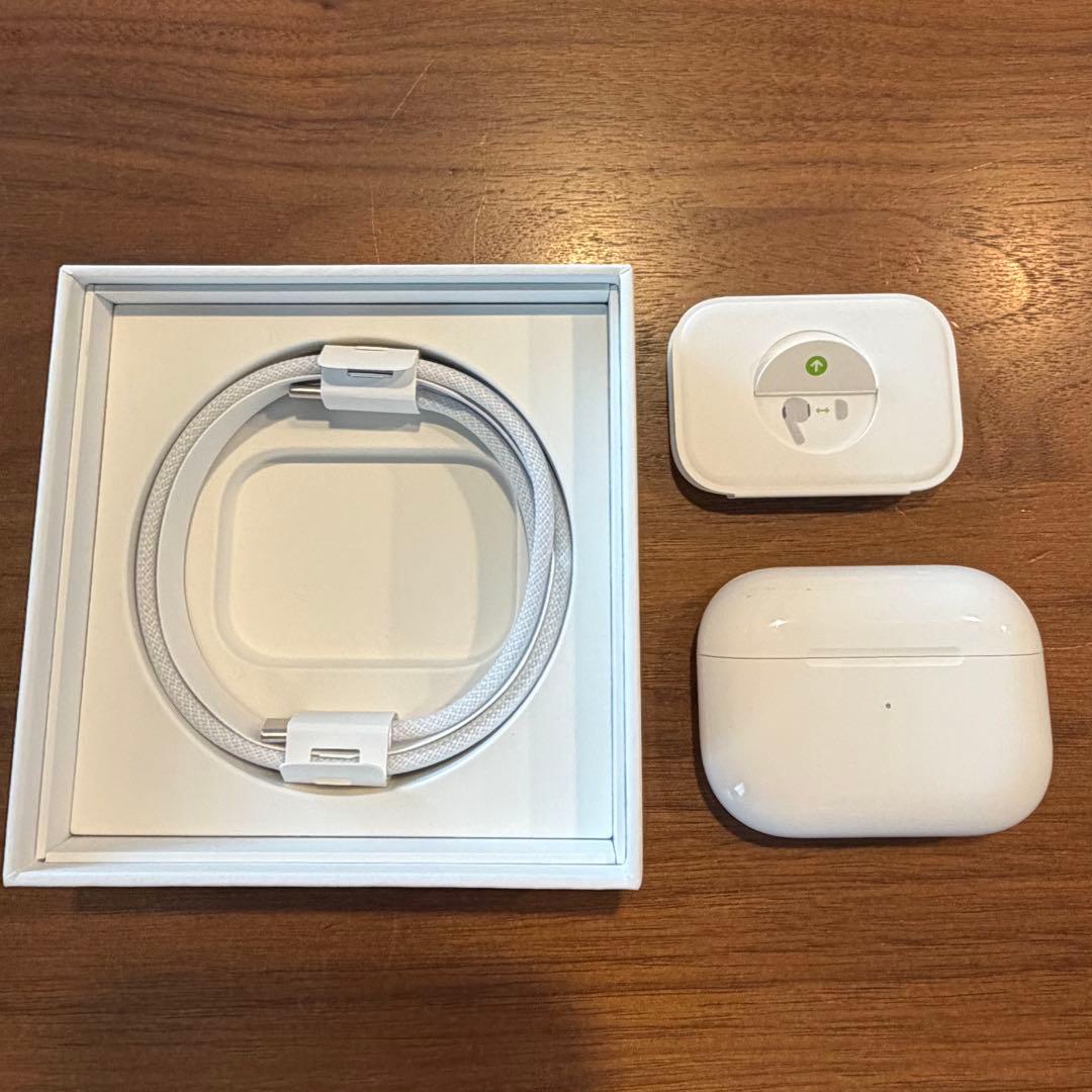 Apple AirPods Pro 第二世代　本体