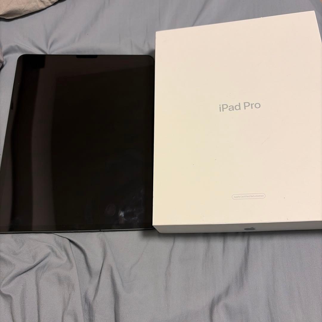 (あんこ) iPad Pro 12.9インチ第三世代スペースグレー 箱付き