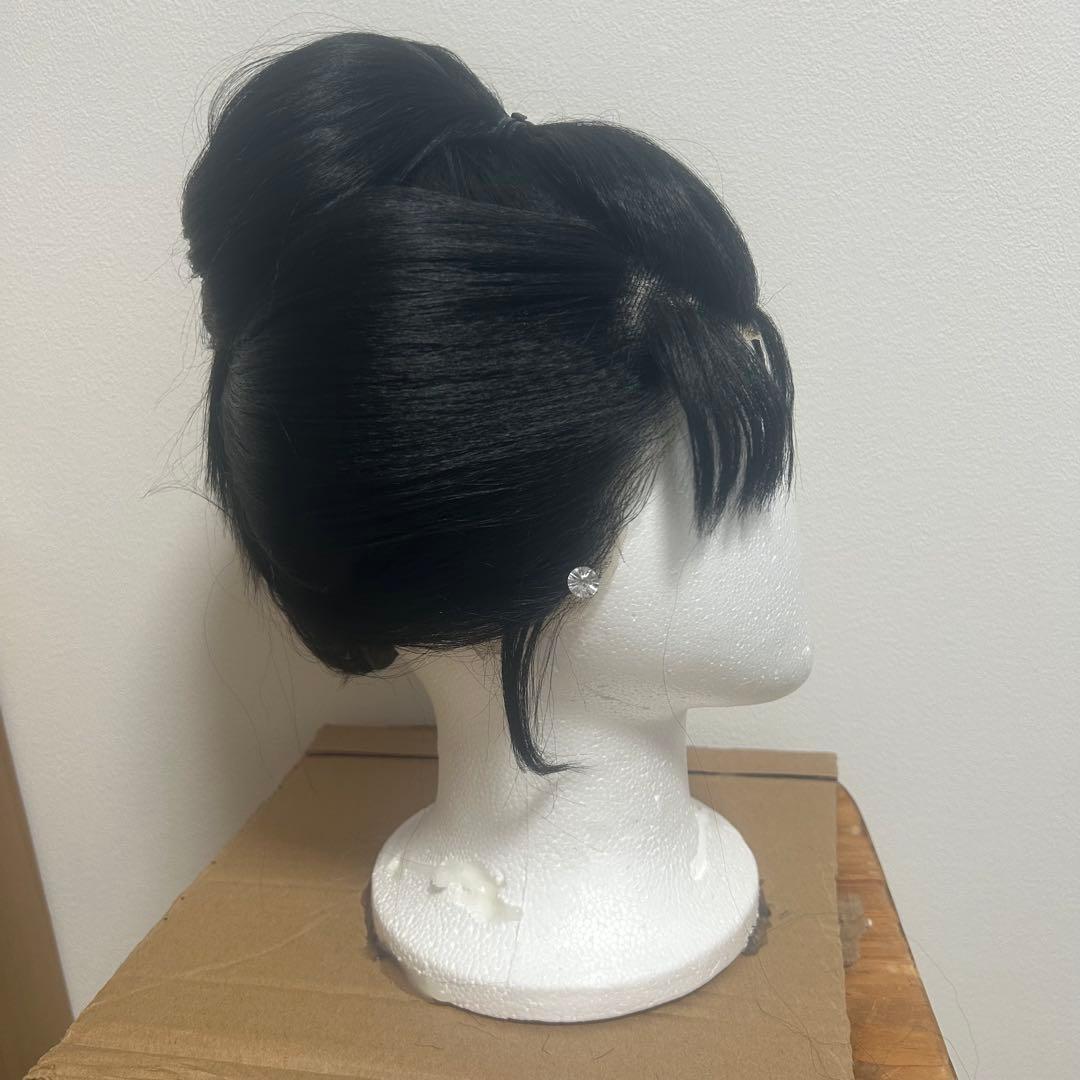 は*む様 鬼滅の刃　恋雪　コスプレウイッグ　セット済み