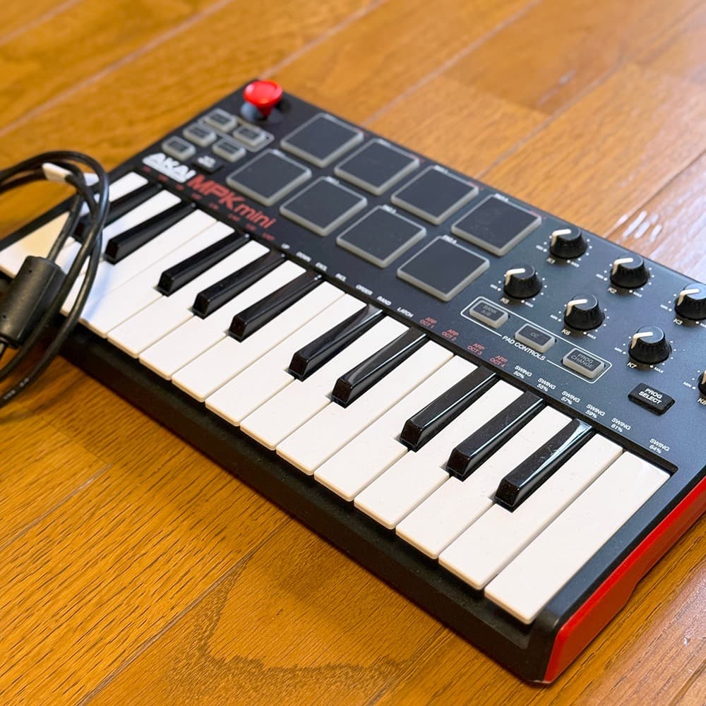 AKAI MPK mini MIDIキーボード