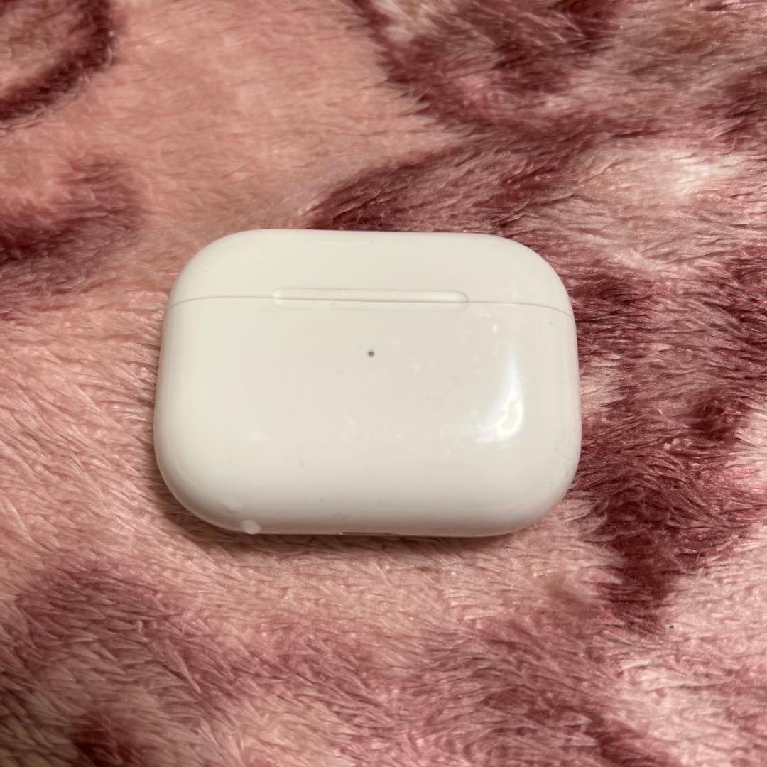 AirPods Proケースのみ