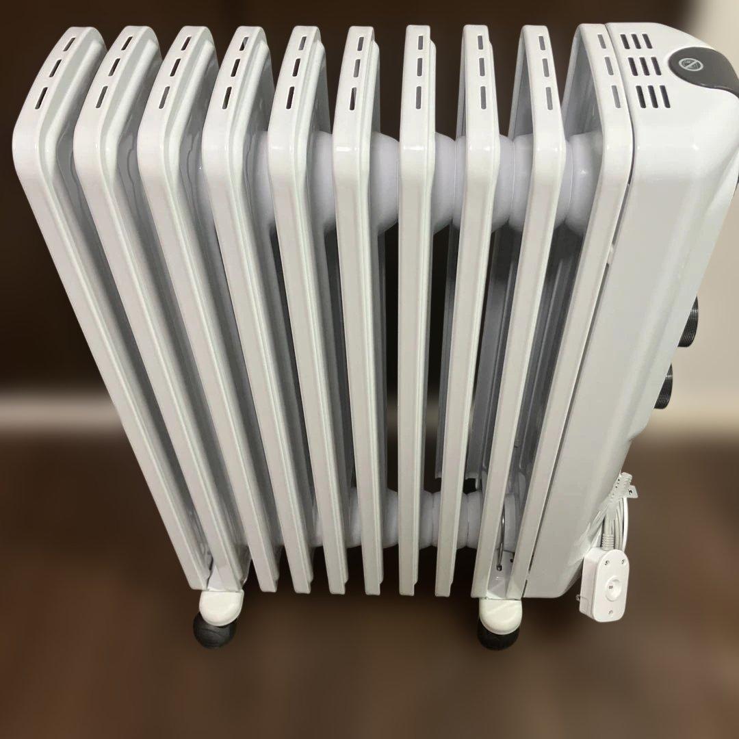 デロンギ　RHJ35M1015-BK エコモード付きオイルヒーター ホワイト