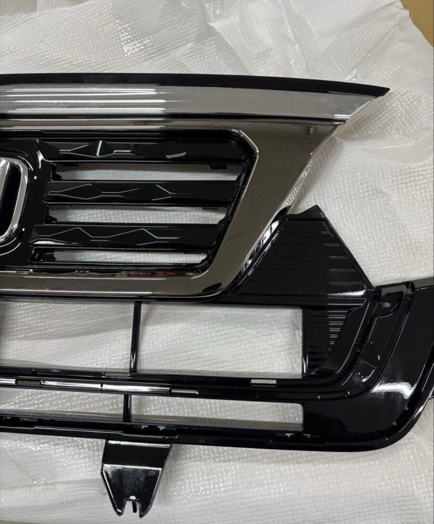 N-BOX JF3 JF4 ディーラーオプション　ブラックメッキ　フロントグリル