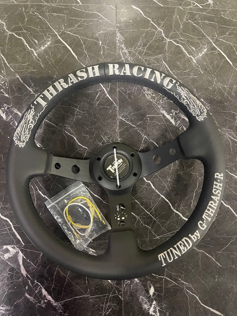 THRASH RACING スラッシュレーシング　ハンドル　33パイ