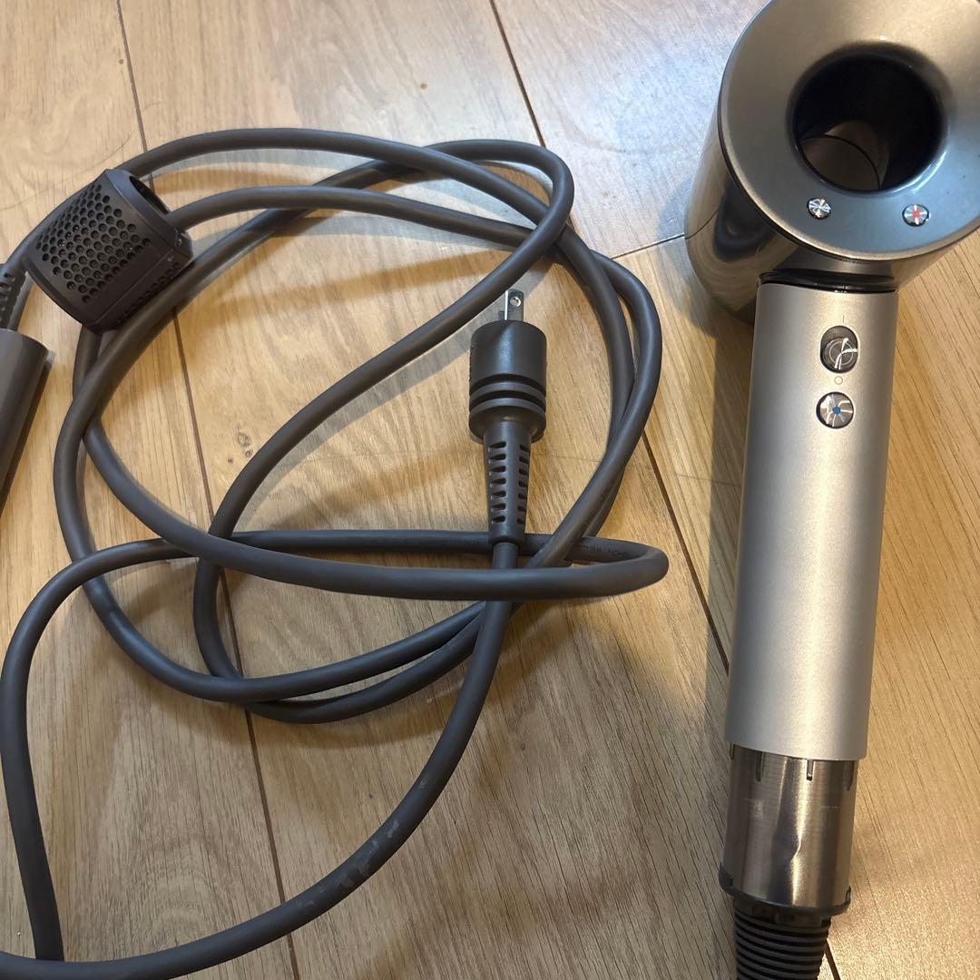 【動作ok】ダイソンドライヤー　HD12