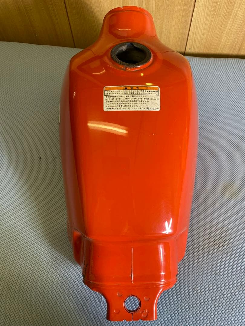 HONDA バイク　FTR223 タンク　純正　オレンジ
