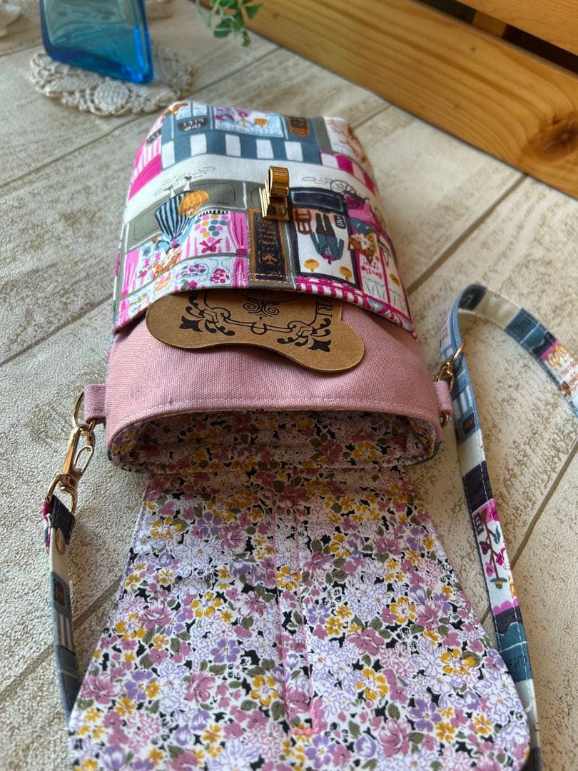 HIMA♡パリの街並みウィンドウショッピング猫ちゃん