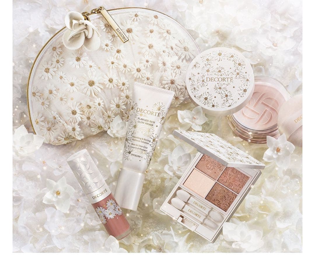 コスメデコルテクリスマスコフレ2024