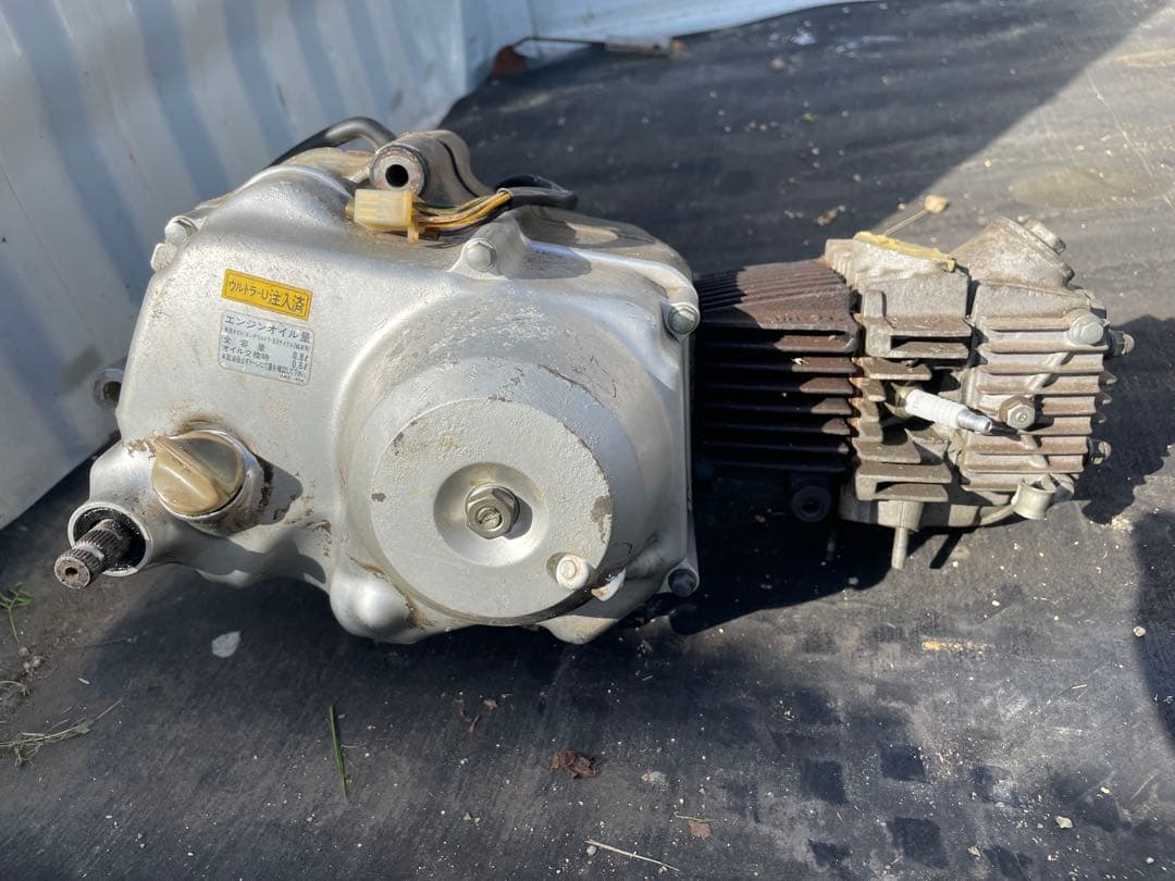 ホンダ　シャリー　エンジン