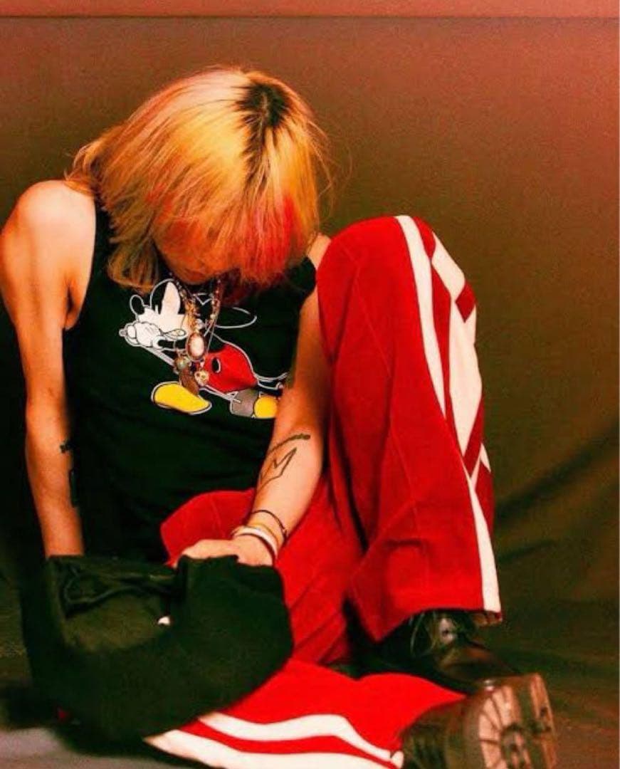 PARADOXE Paris G-DORAGON着用