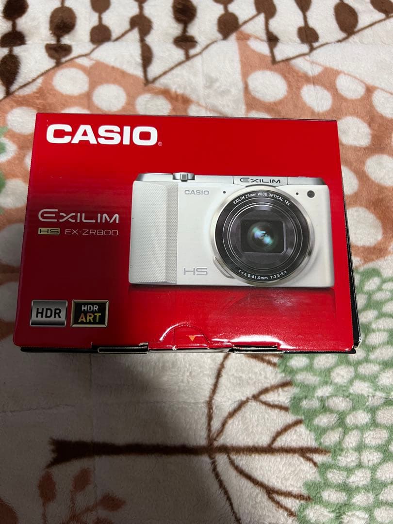 【美品】CASIO EXILM EX-ZR800 レッド
