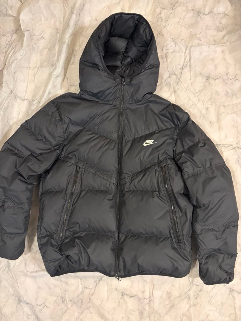Nike Storm-Fit ブラックダウンジャケット XXL