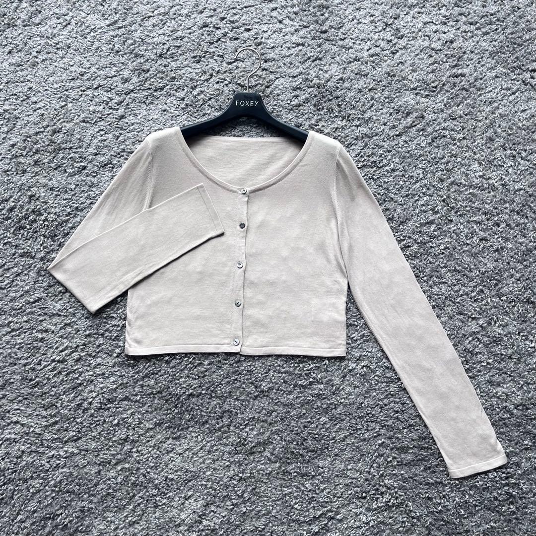 フォクシー 40 ライトグレージュ カーディガン