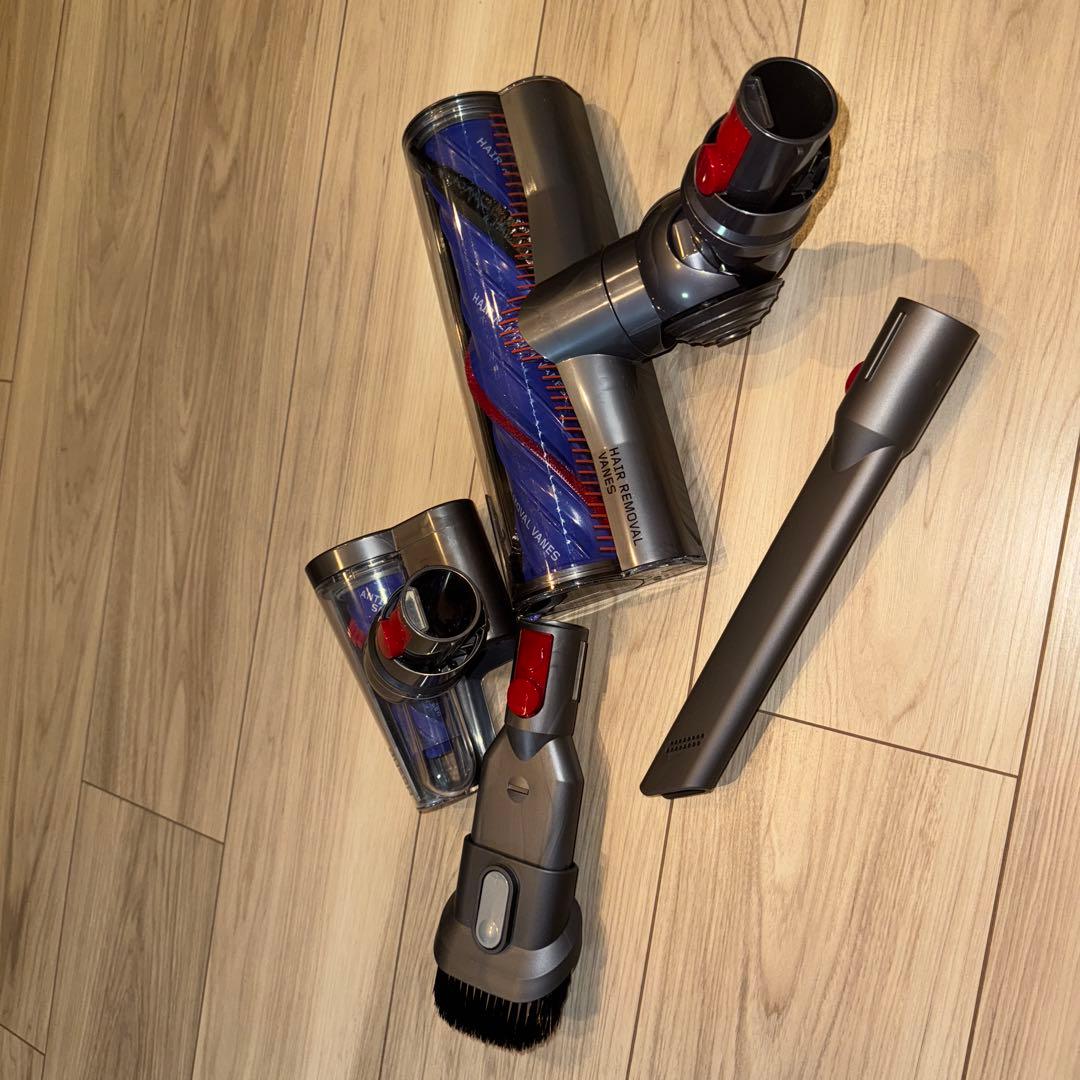 Dyson Vシリーズ 掃除機 紫・金 充電スタンド付き