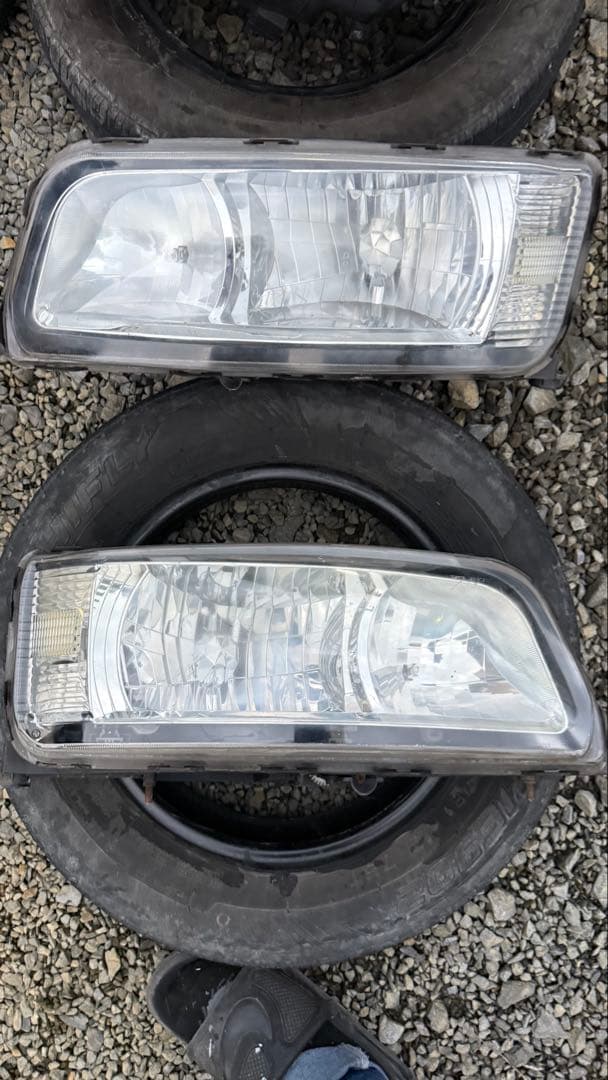 三菱ふそうファイターヘッドライト左右セット