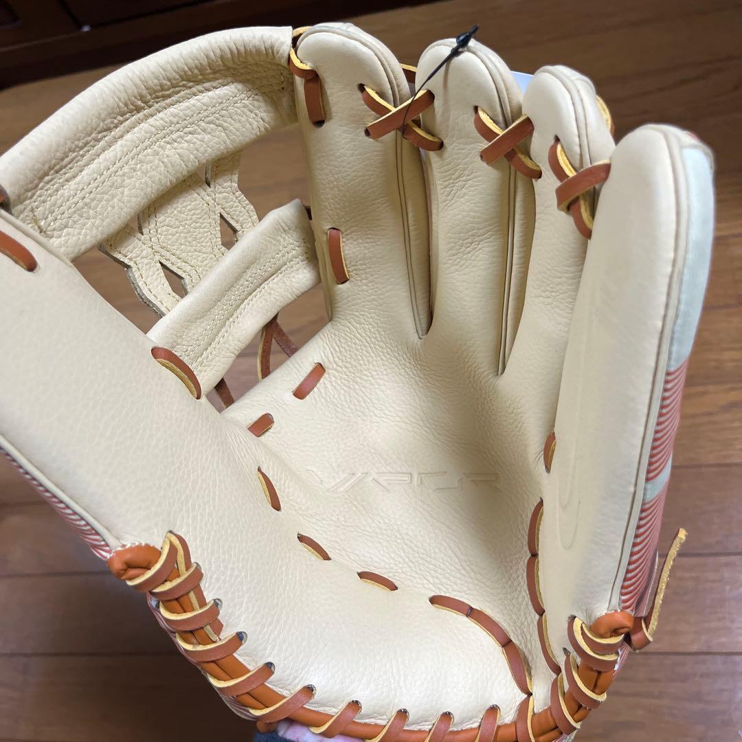 新品　ナイキ　野球グローブ　NIKE Vapor Fielding Glove