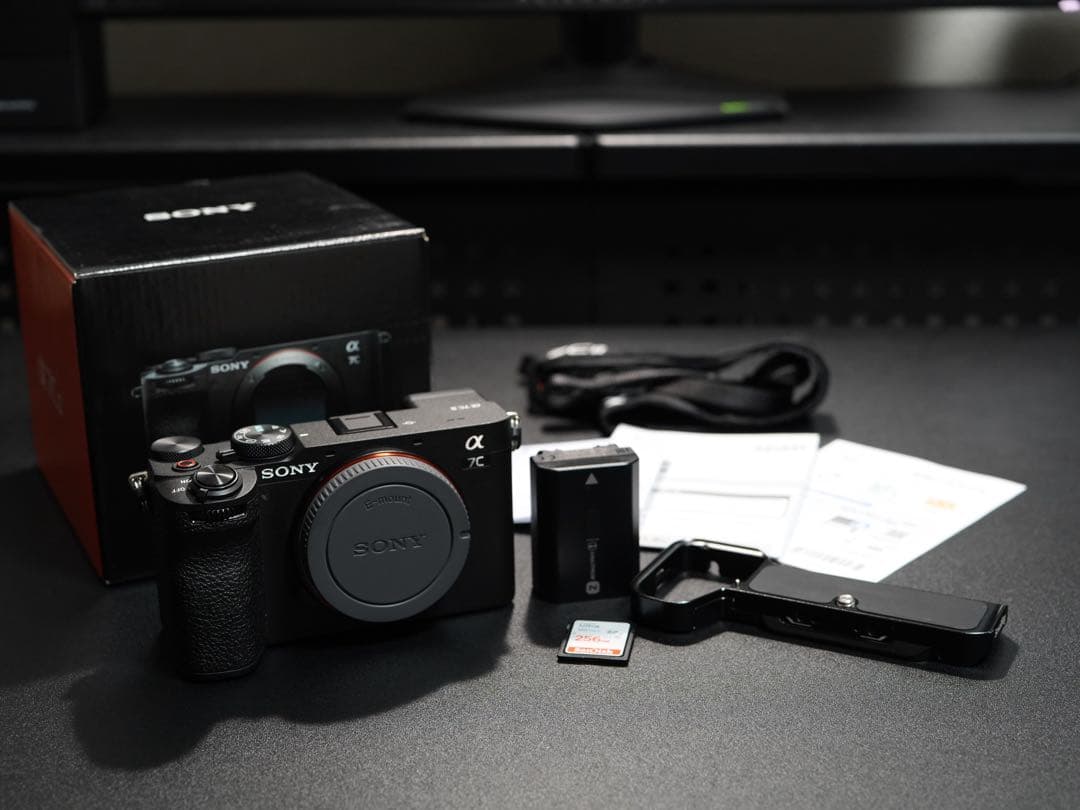 【美品】Sony α7CII ブラック SDカード＋SmallRigプレート付