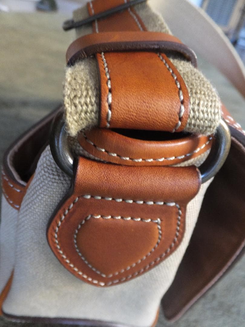 土屋鞄　カメラ散歩バッグ