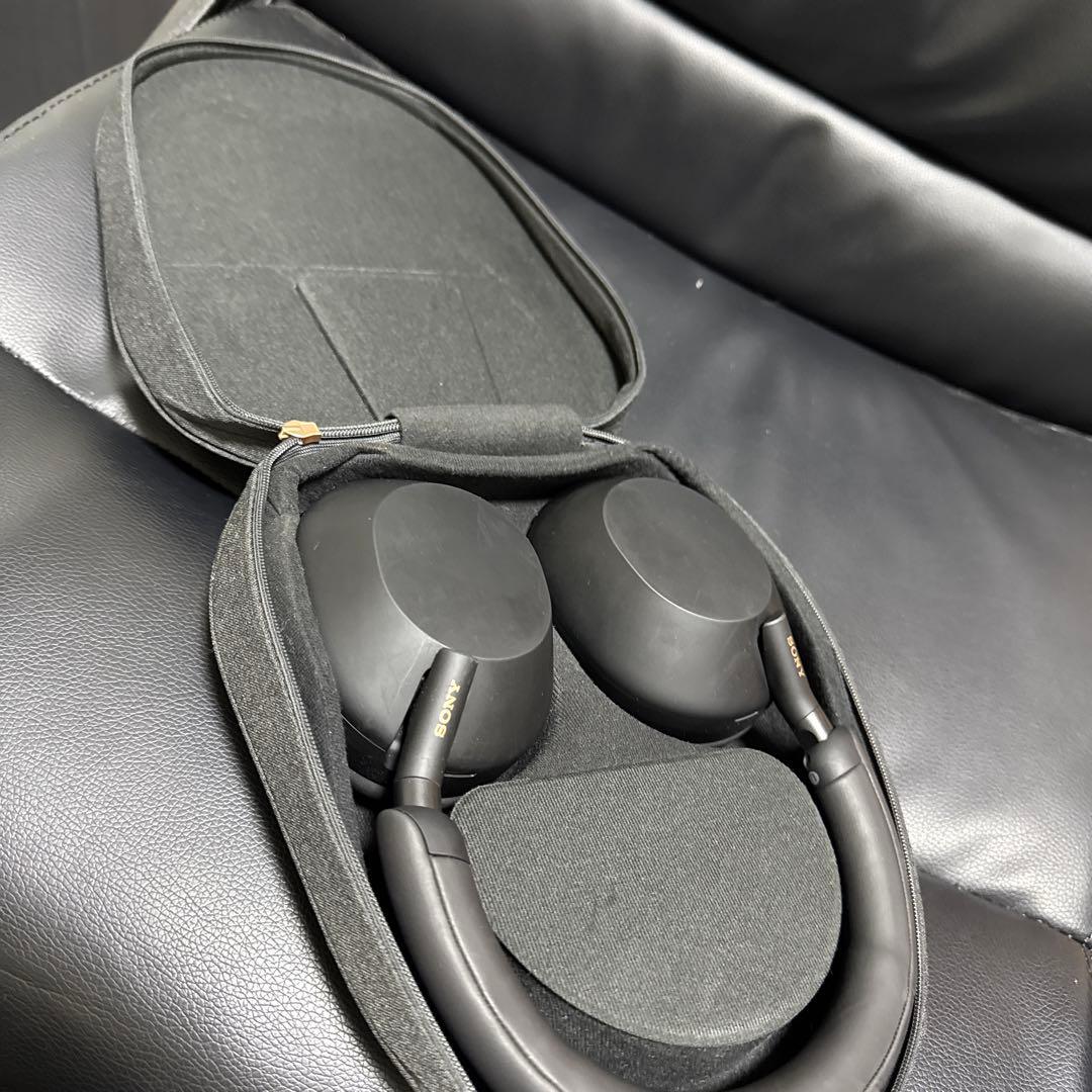 Sony WH-1000XM5 ワイヤレスヘッドホン 専用ケース付き