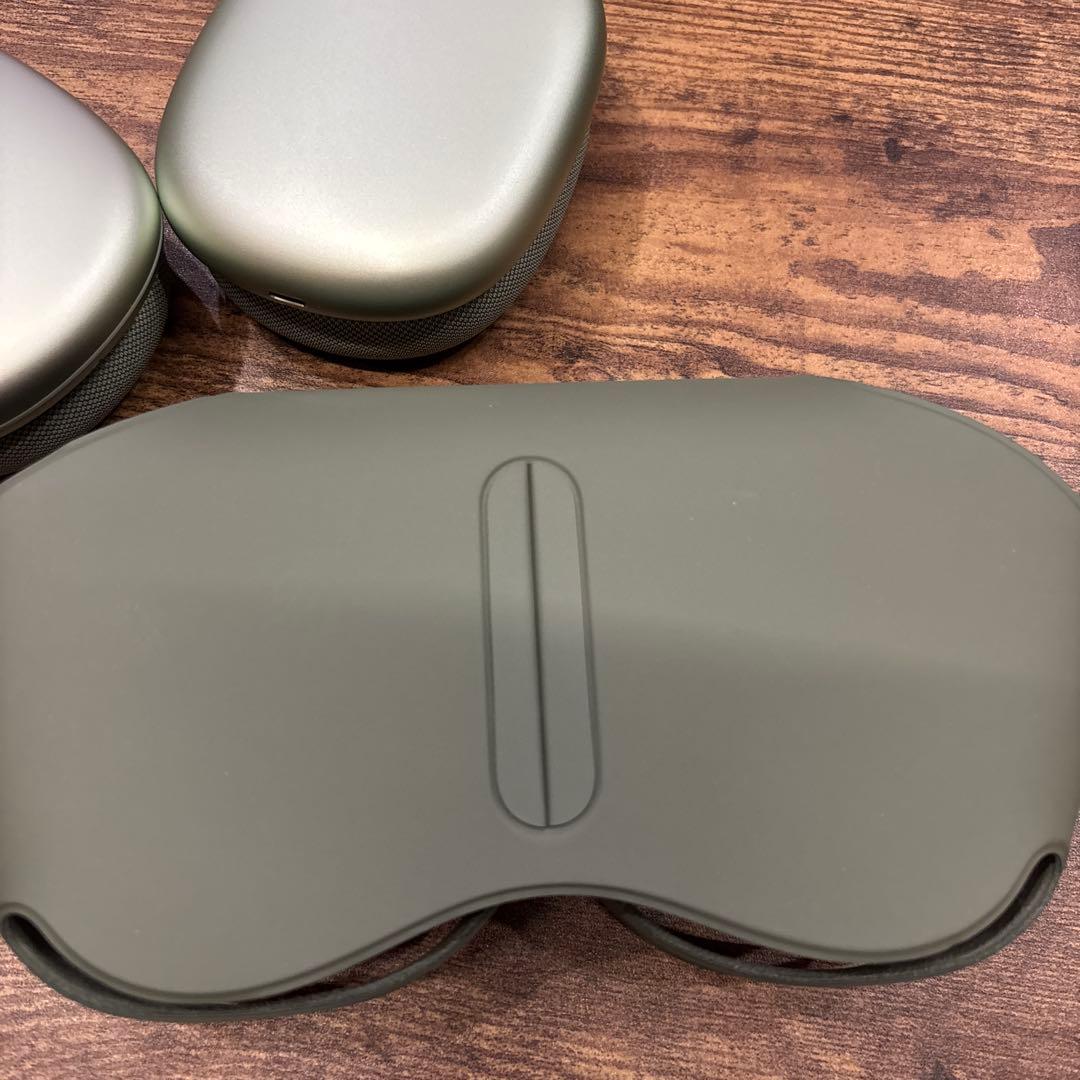 AirPods Max グリーン
