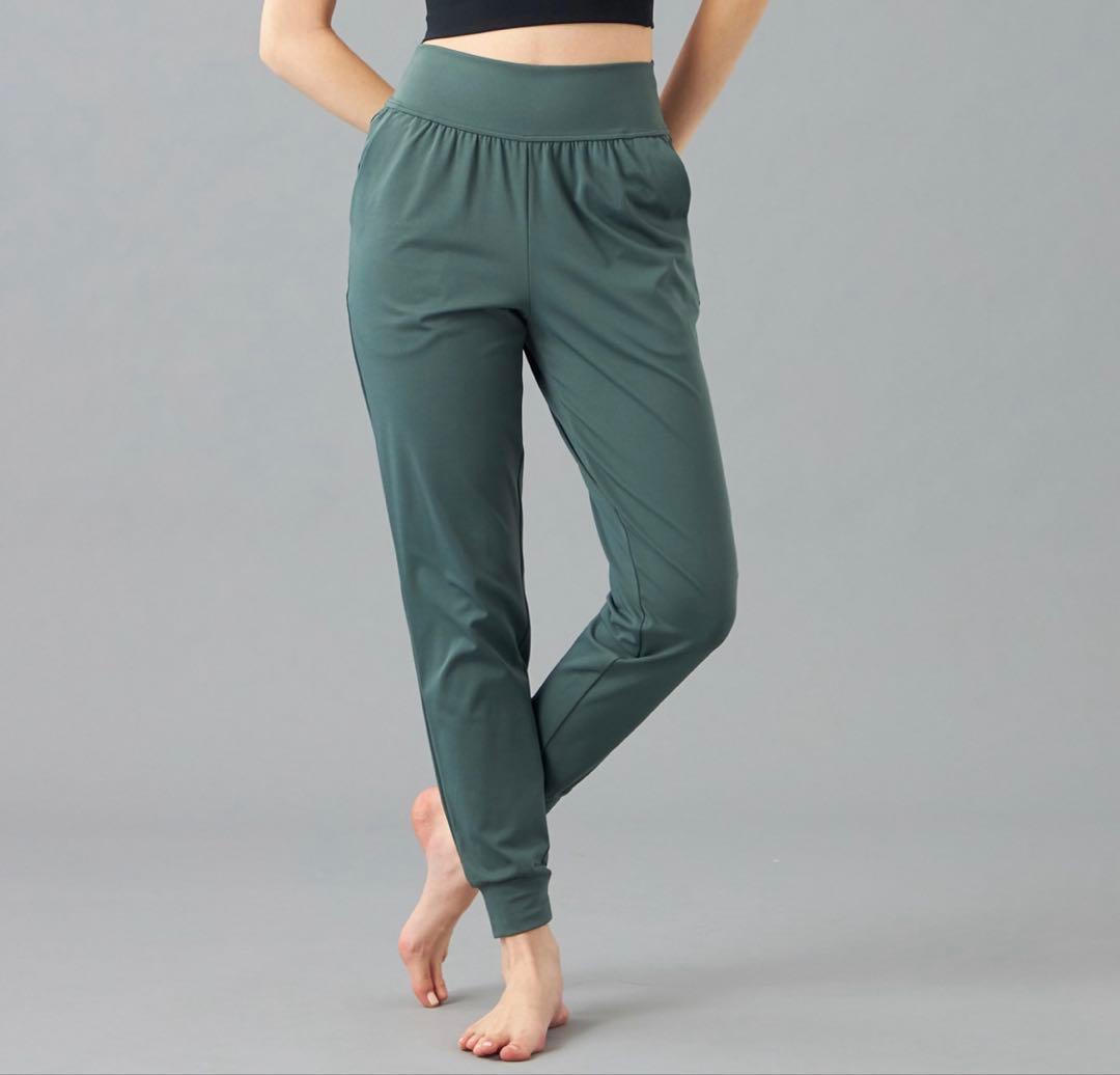 値下げ中【新品タグ付】チャコット ジョガーパンツ ヨガ