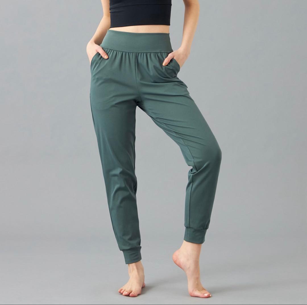 値下げ中【新品タグ付】チャコット ジョガーパンツ ヨガ