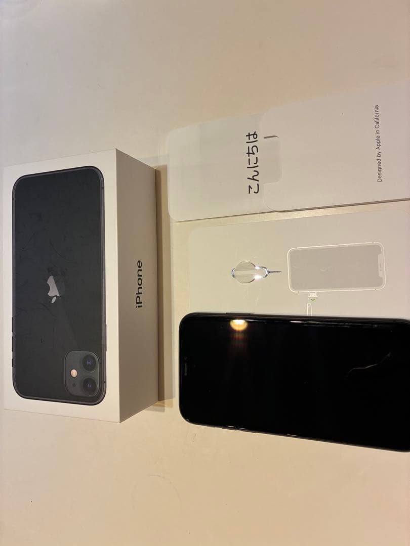 【ジャンク品】Apple iPhone 11ブラック 本体(箱あり)