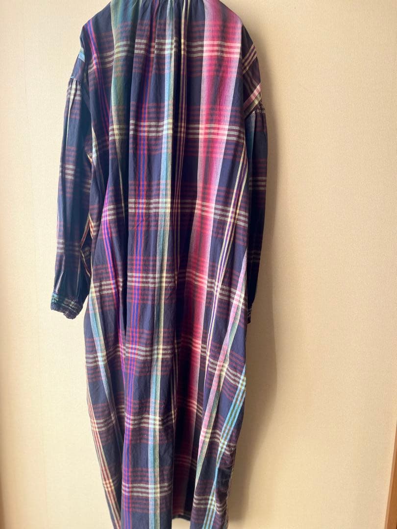 GO TO HOLLYWOOD 新品タグ付　マドラスチェック　ロングシャツ 01