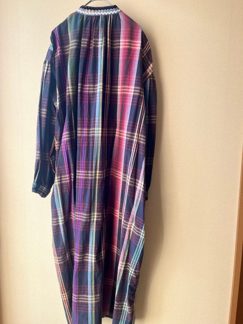 GO TO HOLLYWOOD 新品タグ付　マドラスチェック　ロングシャツ 01