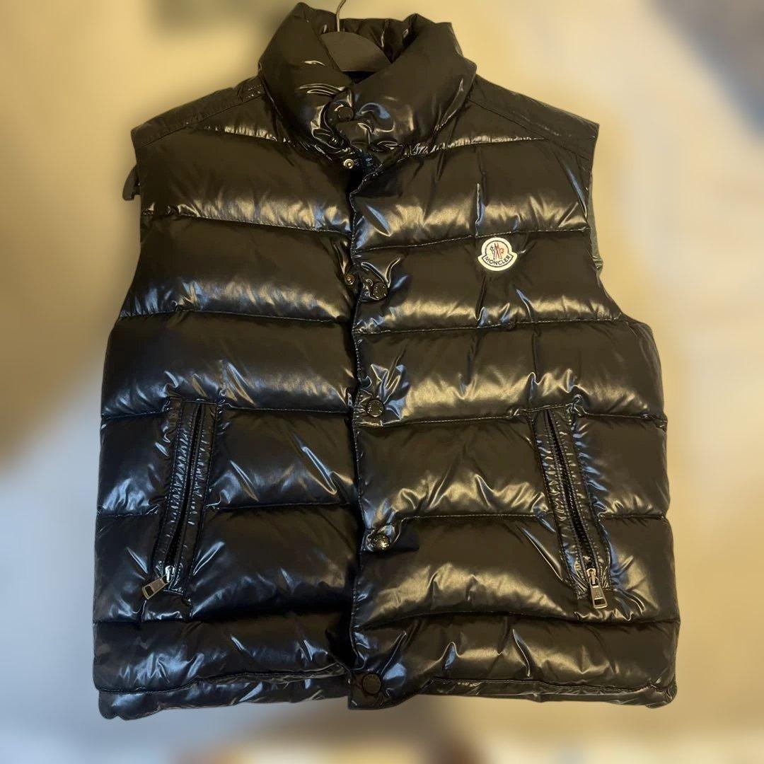 moncler モンクレール　ダウンベスト　01